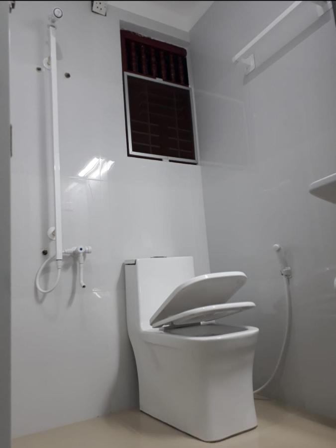 Brinthavanam Days Inn จาฟนา ภายนอก รูปภาพ