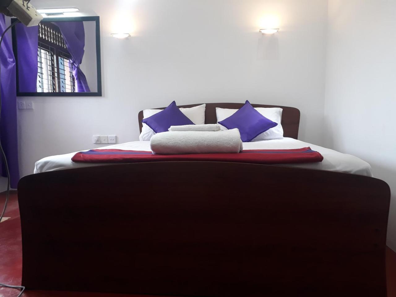 Brinthavanam Days Inn จาฟนา ภายนอก รูปภาพ